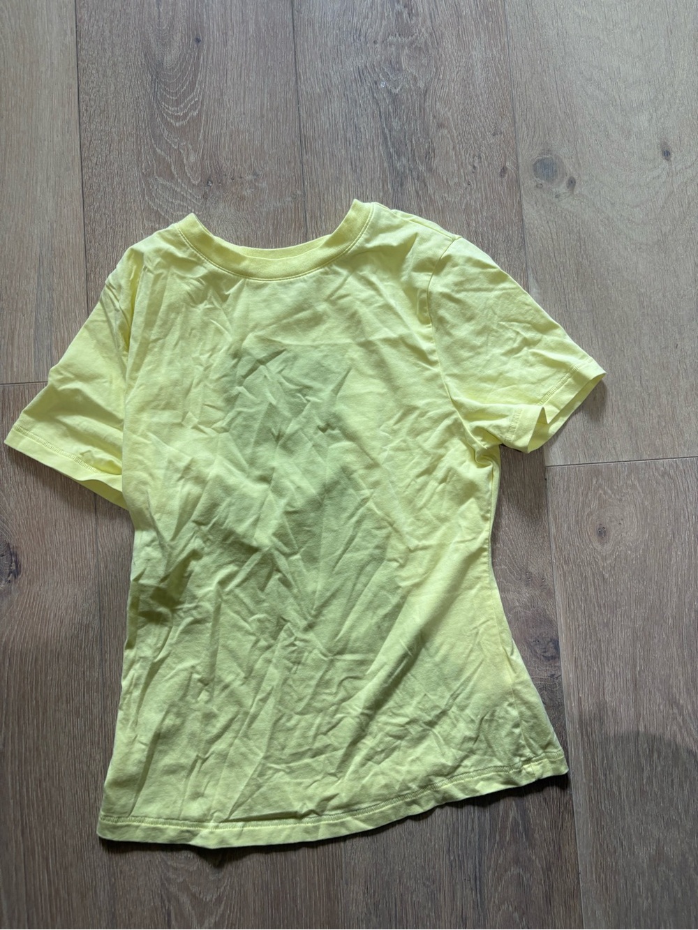 Walmart Yellow Short Sleeve Crewneck Tee